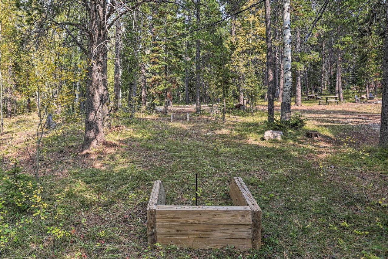 Secluded Casper Mtn Cabin Fire Pit, 12 Mi To Town Crimson Dawn Εξωτερικό φωτογραφία